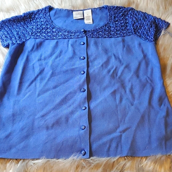Blouse - Picture 1 of 4